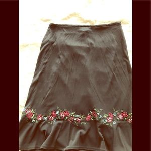 Ann Taylor embroidered skirt